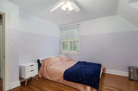Bedroom - 2310 E Grand St, Springfield, MO 65804 photo 4 of 4