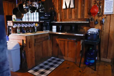 Kitchen - 876 County Road 368, Dora, MO 65637 photo 1 of 1