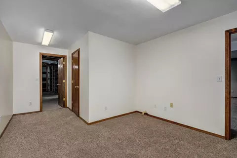 Bedroom - 922 E Manchester Dr, Springfield, MO 65810 photo 7 of 7