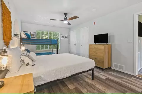 Bedroom - 120 Spring Creek Ct #36, Branson, MO 65616 photo 4 of 7