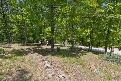 0001 E 1820 Rd, Stockton, MO 65785