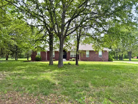4119 S 118th Rd, Bolivar, MO 65613