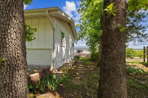 Exterior - 53 Locust Ln, Branson, MO 65616 photo 13 of 17