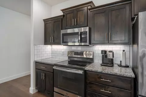 1829 S Erika Ave, Springfield, MO 65802 photo 10