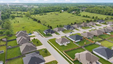 1829 S Erika Ave, Springfield, MO 65802 photo 36