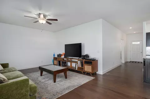 1829 S Erika Ave, Springfield, MO 65802 photo 5