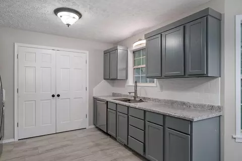 Kitchen - 813 Galena Rd, Ozark, MO 65721 photo 1 of 4