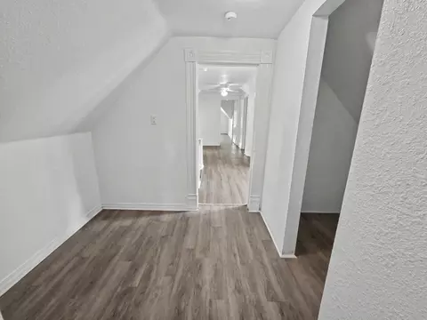 Entry Way - 503 S New Ave, Springfield, MO 65806 photo 6 of 6