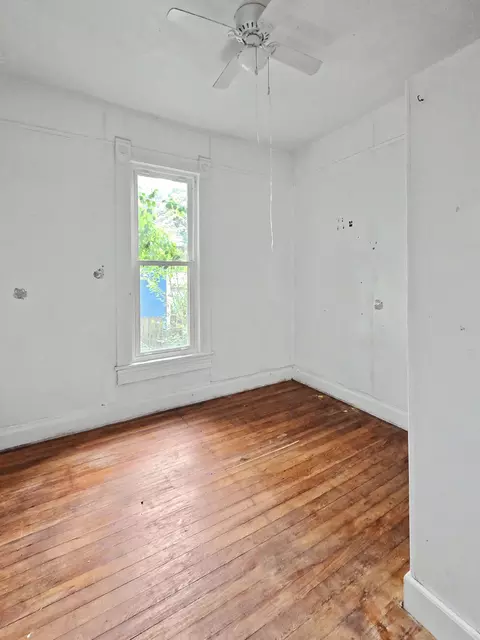 Bedroom - 503 S New Ave, Springfield, MO 65806 photo 5 of 12
