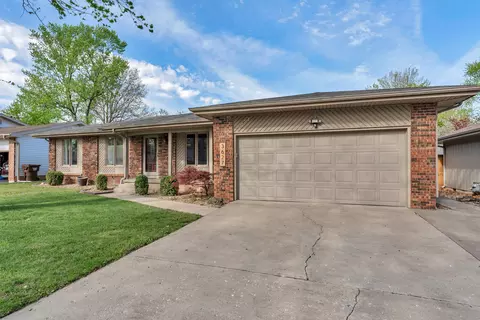 3627 S Westwood Ave, Springfield, MO 65807