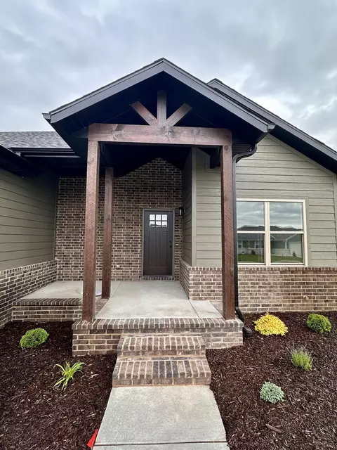 2609 W Webb Rd, Ozark, MO 65721 photo 3