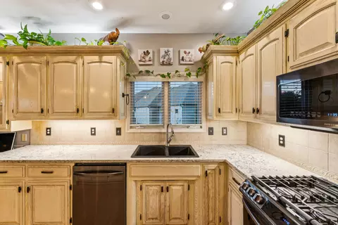 Kitchen - 3353 E Fox Grape St, Springfield, MO 65804 photo 2 of 2
