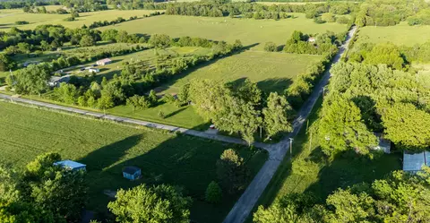 View/Area - 602 E Sanders St, Miller, MO 65707 photo 5 of 6