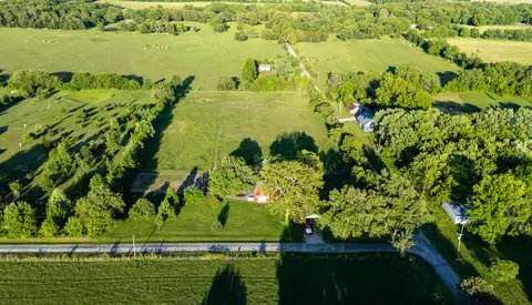 View/Area - 602 E Sanders St, Miller, MO 65707 photo 6 of 6