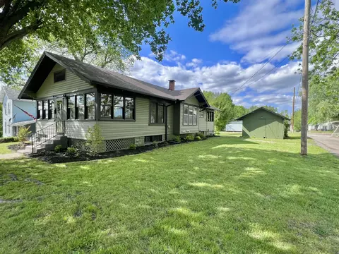 517 Cooper St, Carthage, MO 64836