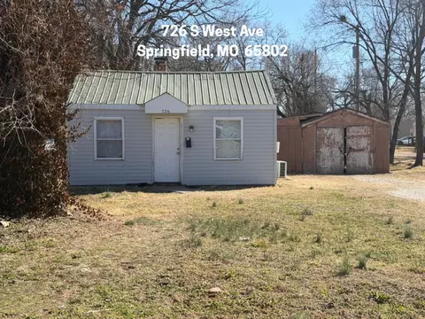 Exterior - 1033 E Mcgee St, Springfield, MO 65807 photo 4 of 7