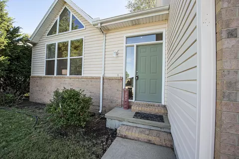Exterior - 5646 S Jefferson Ave, Springfield, MO 65810 photo 6 of 7