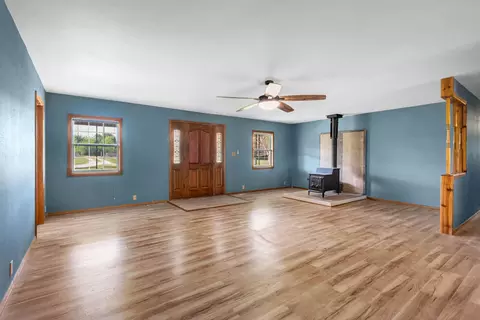 Living - 727 Banner Rd, Goodman, MO 64843 photo 1 of 4