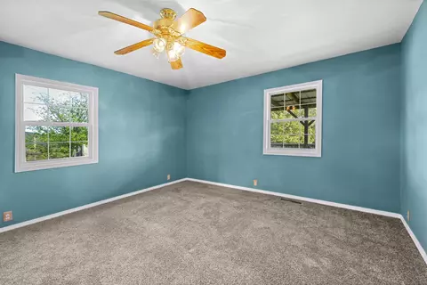 Bedroom - 727 Banner Rd, Goodman, MO 64843 photo 2 of 3