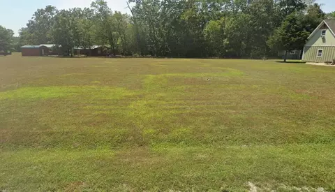 000 Robin Lot 30 Dr, Golden, MO 65658