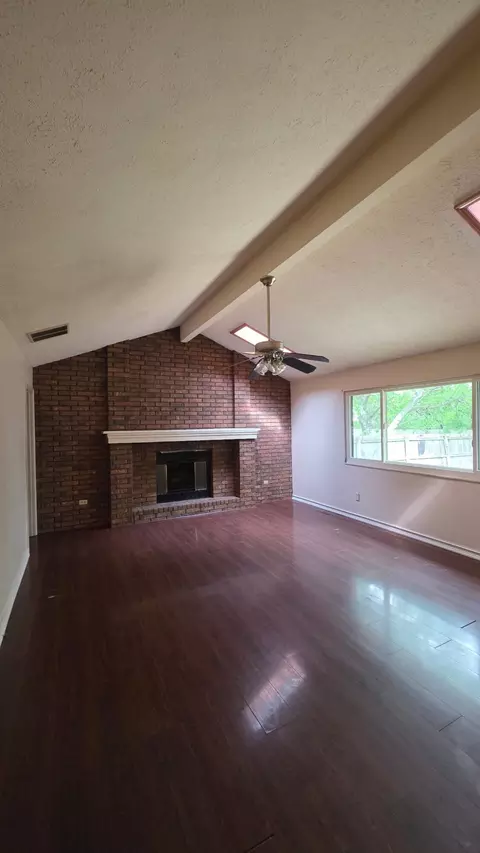 2823 W Maplewood St, Springfield, MO 65807 photo 2