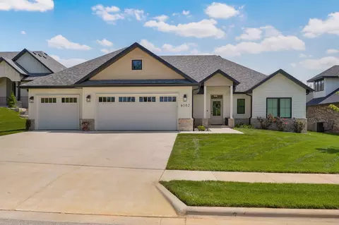 6102 S Holland Ave, Springfield, MO 65810