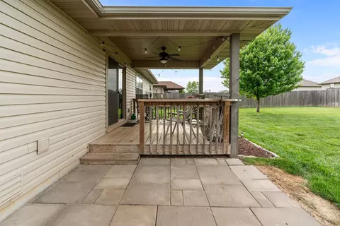 Exterior - 1925 E Maricopa Ave, Ozark, MO 65721 photo 7 of 11