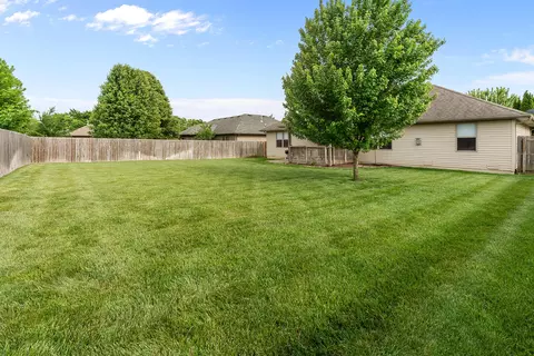 Exterior - 1925 E Maricopa Ave, Ozark, MO 65721 photo 10 of 11