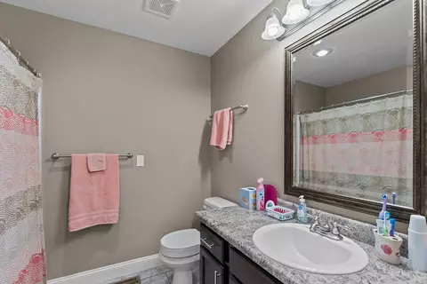 Bath - 1925 E Maricopa Ave, Ozark, MO 65721 photo 1 of 3