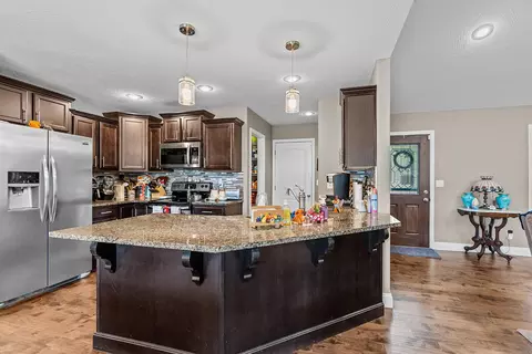 Kitchen - 1925 E Maricopa Ave, Ozark, MO 65721 photo 1 of 4