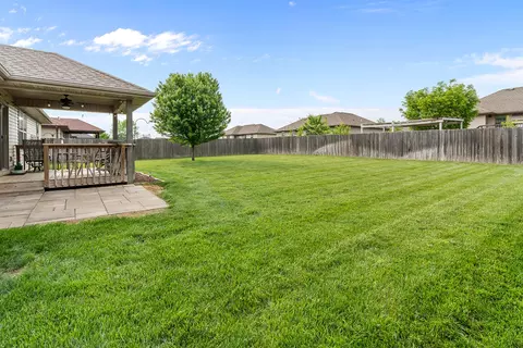 Exterior - 1925 E Maricopa Ave, Ozark, MO 65721 photo 8 of 11