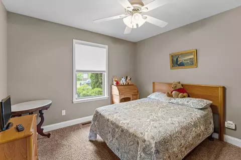 Bedroom - 1925 E Maricopa Ave, Ozark, MO 65721 photo 1 of 6