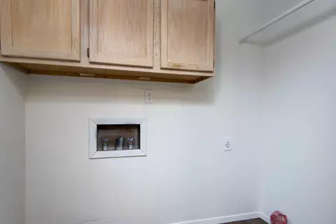 Other - 941 W Glenwood St, Springfield, MO 65807 photo 2 of 3