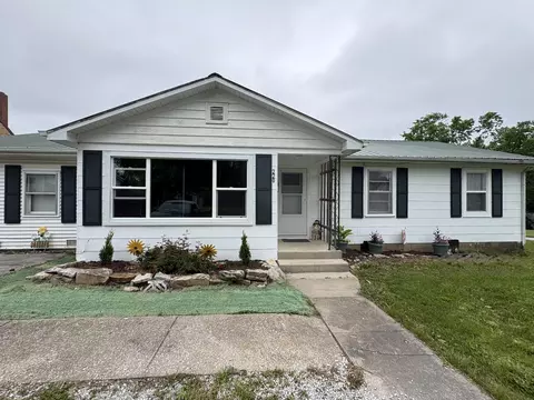 220 Wells St, Greenfield, MO 65661