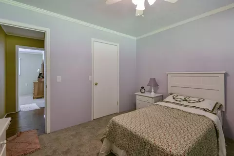 Bedroom - 1338 Blackberry Ln, Crane, MO 65633 photo 6 of 7