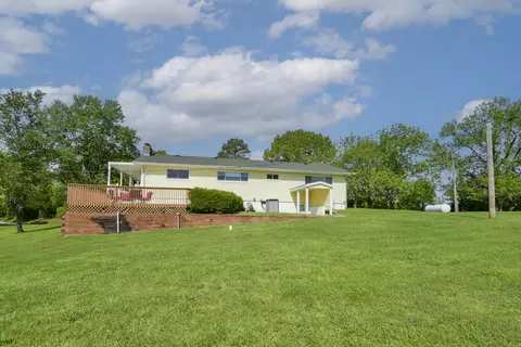 Exterior - 1338 Blackberry Ln, Crane, MO 65633 photo 9 of 13