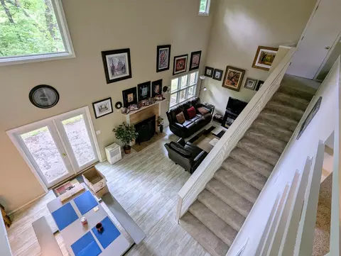 1649 Talking Rocks Rd, Branson West, MO 65737