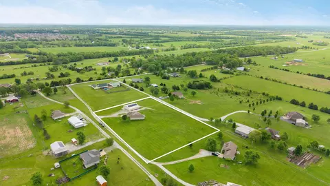 View/Area - 150 Shelbrae Ln, Clever, MO 65631 photo 4 of 7