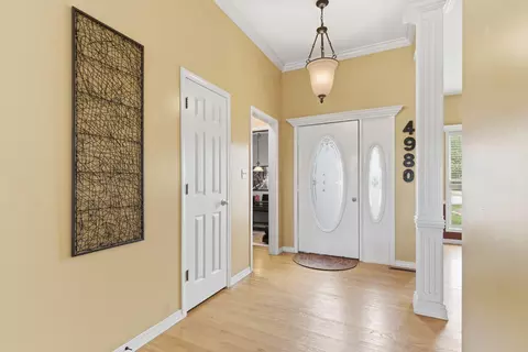 Entry Way - 4980 S Forest Ave, Springfield, MO 65810 photo 2 of 3