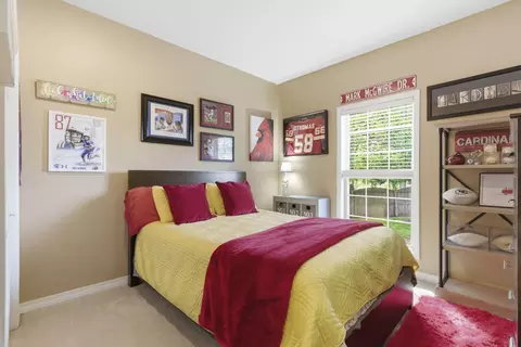 Bedroom - 4980 S Forest Ave, Springfield, MO 65810 photo 4 of 4