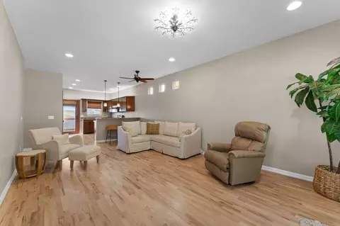 Living - 115 Cavanaugh Pl, Branson, MO 65616 photo 2 of 2