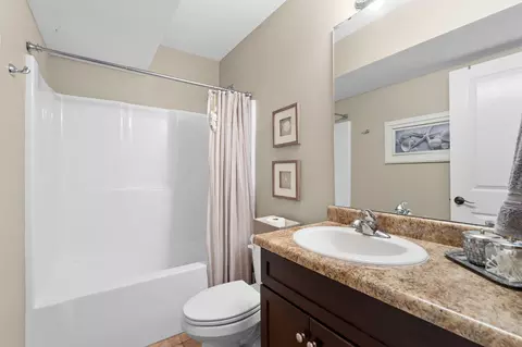 Bath - 115 Cavanaugh Pl, Branson, MO 65616 photo 4 of 4