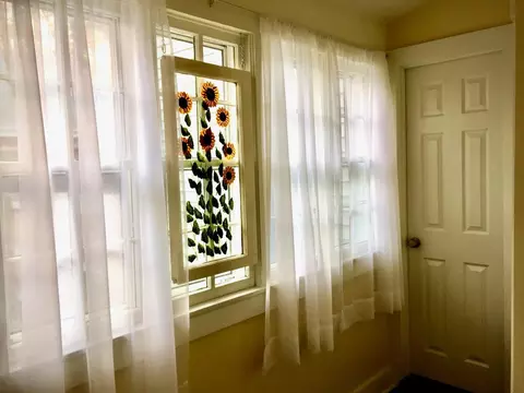 Entry Way - 1536 N Washington Ave, Springfield, MO 65803 photo 7 of 7