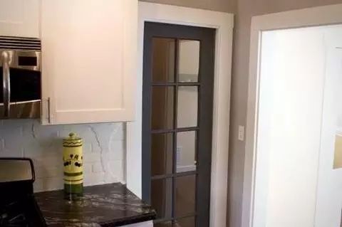 Entry Way - 1536 N Washington Ave, Springfield, MO 65803 photo 1 of 7