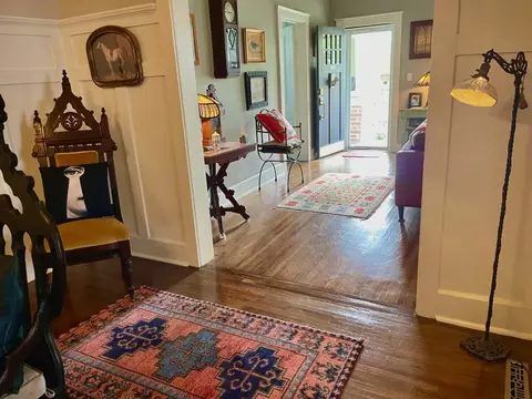 Entry Way - 1536 N Washington Ave, Springfield, MO 65803 photo 5 of 7
