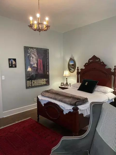 Bedroom - 1536 N Washington Ave, Springfield, MO 65803 photo 3 of 11