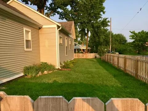Exterior - 1536 N Washington Ave, Springfield, MO 65803 photo 7 of 33