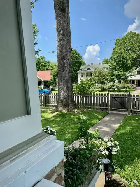 Exterior - 1536 N Washington Ave, Springfield, MO 65803 photo 21 of 33