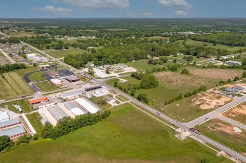 000 Highway 14, Clever, MO 65631 photo 12
