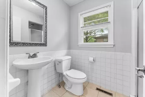 Bath - 3321 E Whiteside St, Springfield, MO 65804 photo 1 of 2